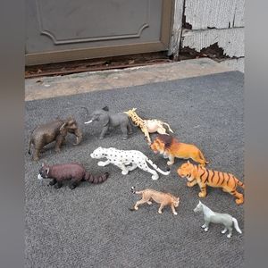 Animal figurines sold as a set
